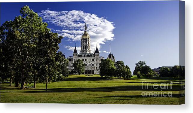 Hartford Canvas Print featuring the photograph Connecticut Capitol Bulding by Phil Cardamone