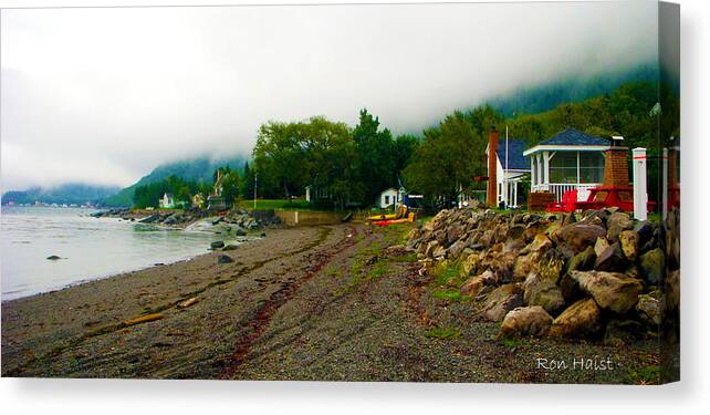 Cottage Canvas Print featuring the photograph Misty Morning by Ron Haist