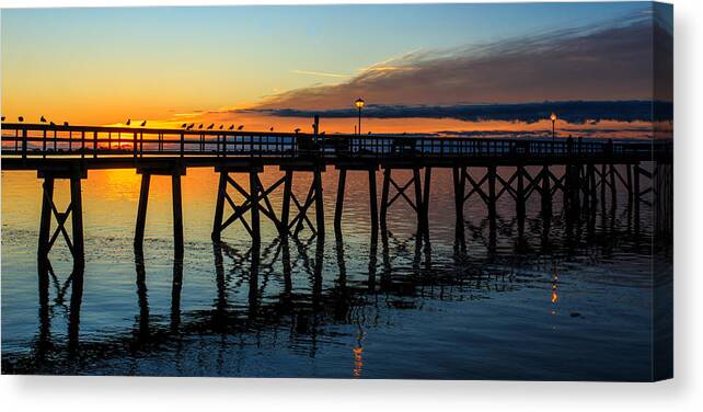 Southport Canvas Print featuring the photograph Southport Sunrise by Nick Noble