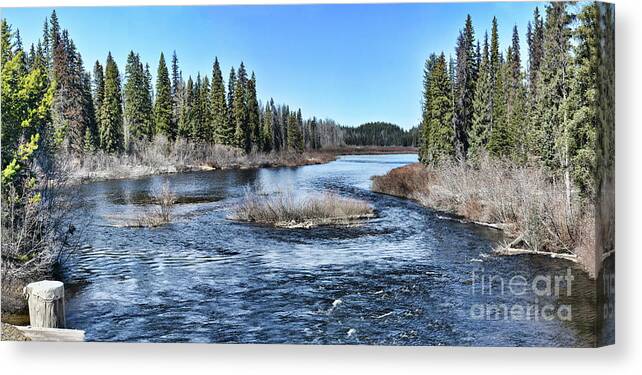 Crooked River Canvas Print featuring the photograph Crooked River by Vivian Martin