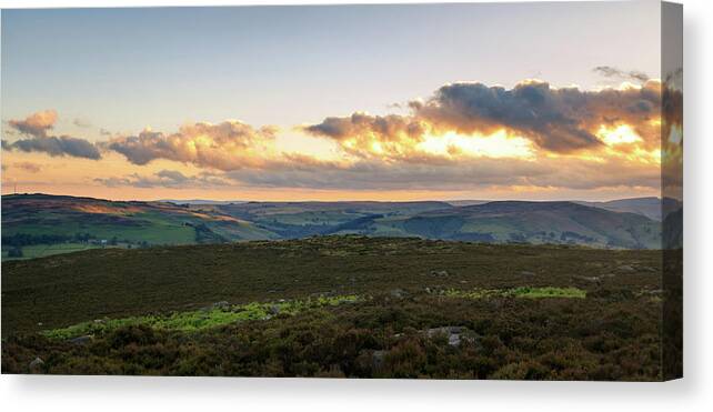 Landscape Canvas Print featuring the photograph Peak District pano 05 by Chris Smith