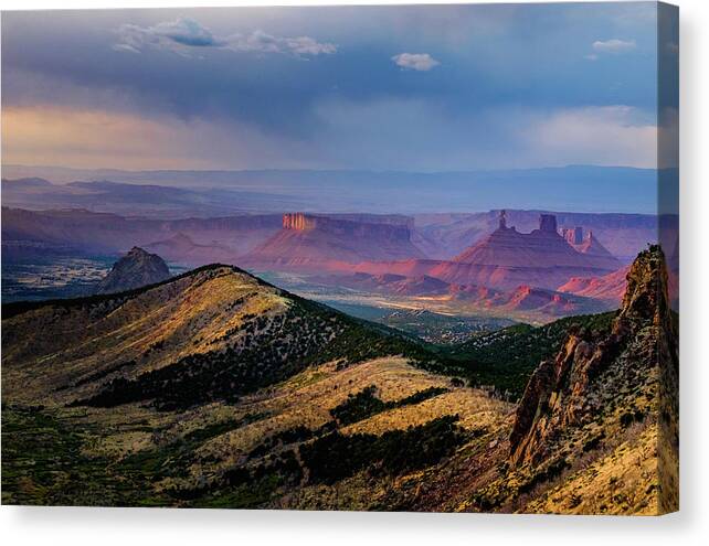 Aspens Canvas Print featuring the photograph Sunset Over Arches by Johnny Boyd