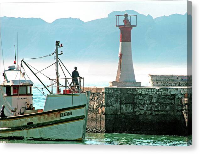 Kalk Bay Harbour; Kalk Bay; Ocean; Sea; Boats; Fishing; Water; Fish; Jetty Art; Stunning; Photos; Pics; Jetty; Cape Town; Colour; Colourful; Andrew Hewett; Artistic; Artwork; Prints; Interior; Quality; Inspirational; Fishing Boats; Decorative; Images; Creative; Beautiful; Exhibition; Lovely; Seascapes; Awesome; Boat; Fishing Boats; Wonderful; Light; Harbour Photography; Harbor; Decor; Interiors; Andrew Hewett; Water; Https://waterlove.co.za/; Https://hewetttinsite.co.za/ Canvas Print featuring the photograph Ready to Dock by Andrew Hewett