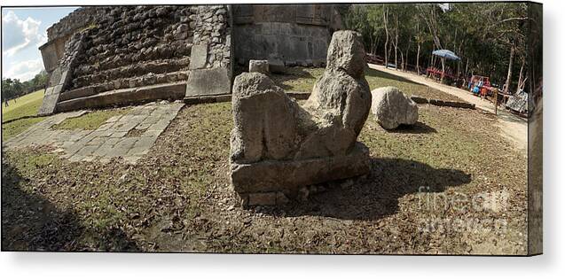 C120606 Canvas Print featuring the photograph Chichen Itza by Ty Lee