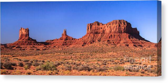 Monument Valley Canvas Print featuring the photograph Mounment Valley by Robert Bales