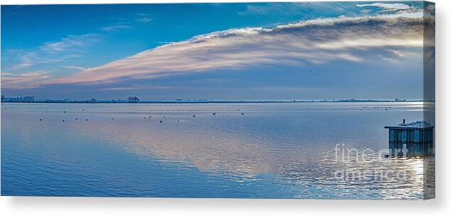 Holland Canvas Print featuring the photograph Dutch Delight-3 by Casper Cammeraat