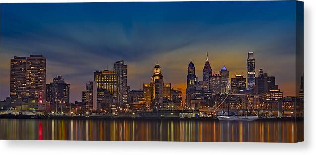 Philadelphia Skyline Canvas Print featuring the photograph Philadelphia Skyline Panorama by Susan Candelario