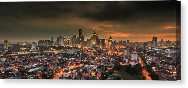 Panoramic Canvas Print featuring the photograph Kuala Lumpur by Simonlong