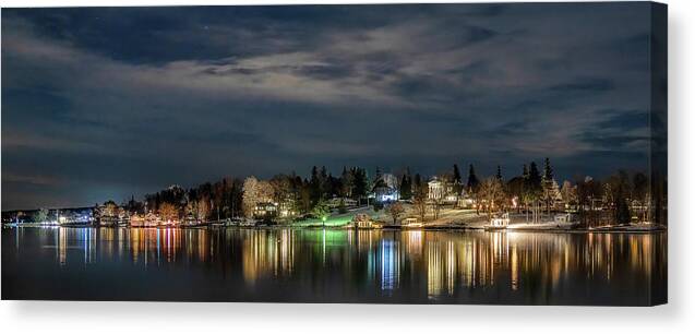 Christmas Canvas Print featuring the photograph Christmas Reflections by Rod Best