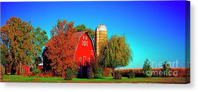 Huntley Canvas Print featuring the photograph Huntley Road Barn early morning by Tom Jelen