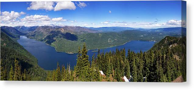 Alpine Lake Canvas Print featuring the photograph Cle Elum Lake 2 by Pelo Blanco Photo
