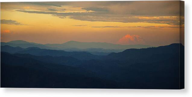 Appalachian Mountains Canvas Print featuring the photograph Appalachian Sky by Rob Hemphill