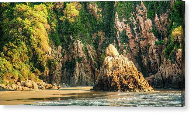Tf-photography.com Canvas Print featuring the photograph Hidden Beach by Tommy Farnsworth