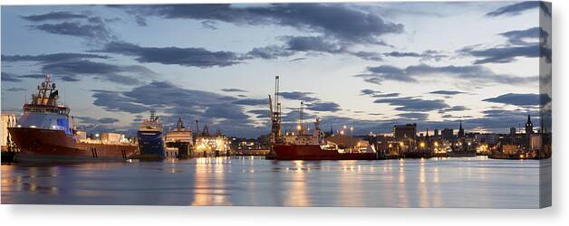 Aberdeen Canvas Print featuring the photograph Aberdeen Harbour at Dusk #1 by Veli Bariskan