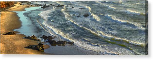 Feb0514 Canvas Print featuring the photograph Incoming Waves At Bandon Beach Oregon #2 by Tim Fitzharris