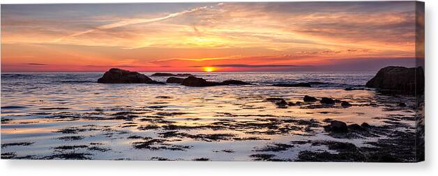 Rye New Hampshire Canvas Print featuring the photograph Sunrise Silhouettes Odiorne Point by Jeff Sinon