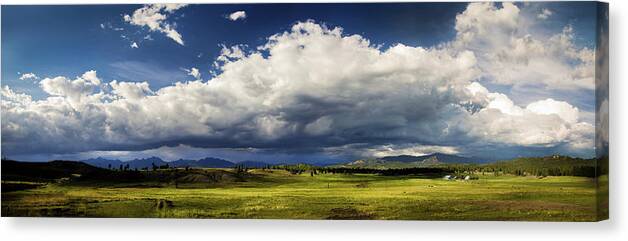 Scenics Canvas Print featuring the photograph Colorado Panorama by Brandonj74