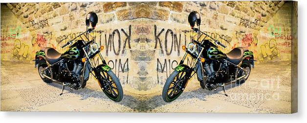Kawasaki Canvas Print featuring the photograph Kawasaki Vulcan 900 Classic Motorcycle by Al Bourassa