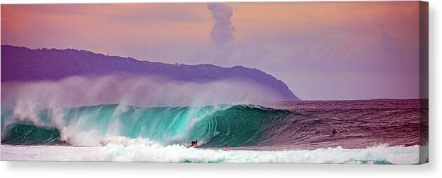 Hawaii Canvas Print featuring the photograph Dusky Banzai by Anthony Jones
