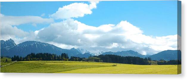 Tranquility Canvas Print featuring the photograph Alpe In Germany by By Simon Tam (tamchungman)