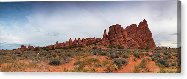 Scenics Canvas Print featuring the photograph Fins Near Sand Dune Arch, Arches by Fotomonkee