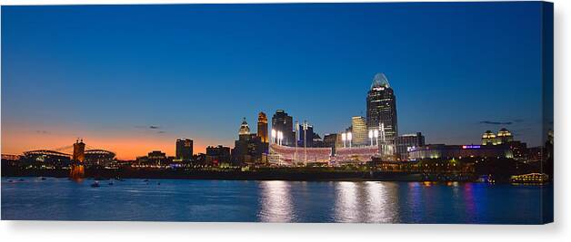 Cincinnati Canvas Print featuring the photograph Cincinnati Skyline Sunset by Craig Bowman