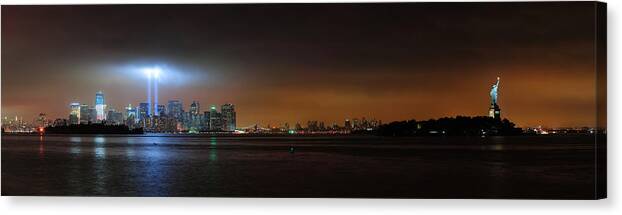 New York City Canvas Print featuring the photograph New York City #14 by Songquan Deng