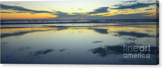 Panoramic Canvas Print featuring the photograph Cardiff Sunset by John F Tsumas