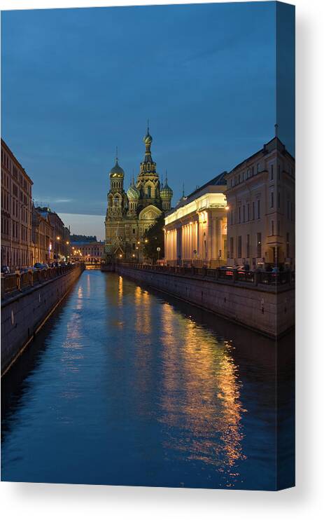 Built Structure Canvas Print featuring the photograph Church Of The Saviour On Spilled Blood #1 by Izzet Keribar