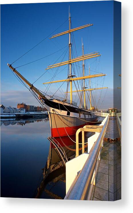 Glasgow Riverside Museum Canvas Print featuring the photograph The Tall Ship Glasgow #1 by Stephen Taylor