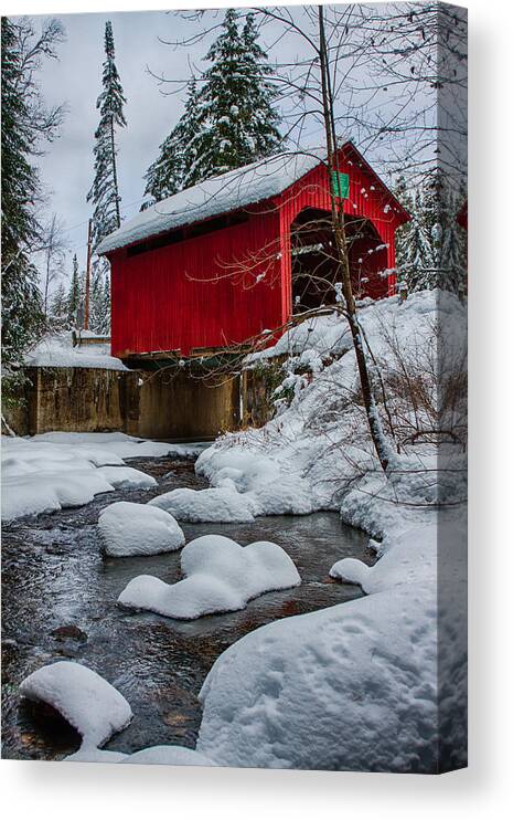 Covered Bridge Canvas Print featuring the photograph Vermonts Moseley covered bridge by Jeff Folger