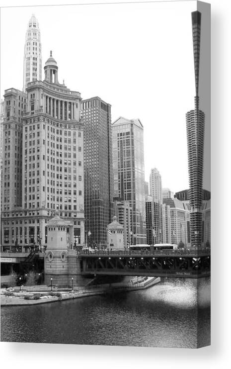 Chicago Downtown Canvas Print featuring the photograph Chicago Downtown 2 by Bruce Bley