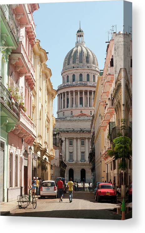 Apartment Canvas Print featuring the photograph Cuban Capitolo Nacional by John Elk Iii
