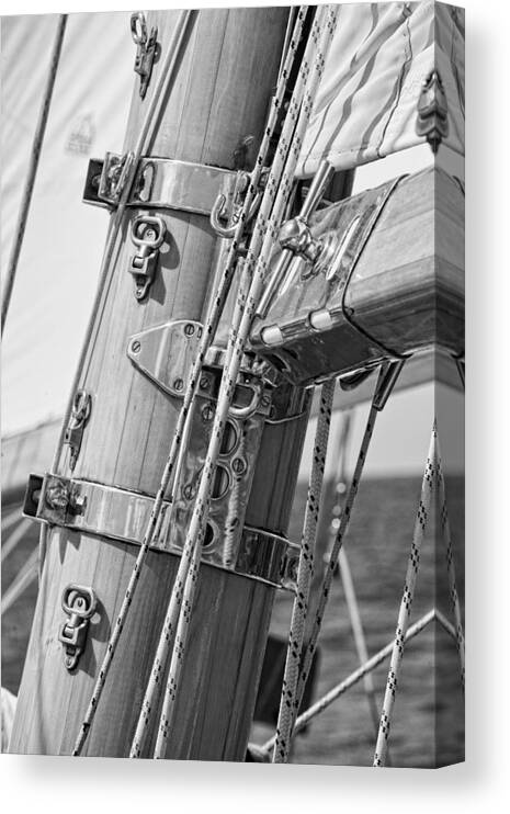 B&w Canvas Print featuring the photograph Detail by Gary Felton
