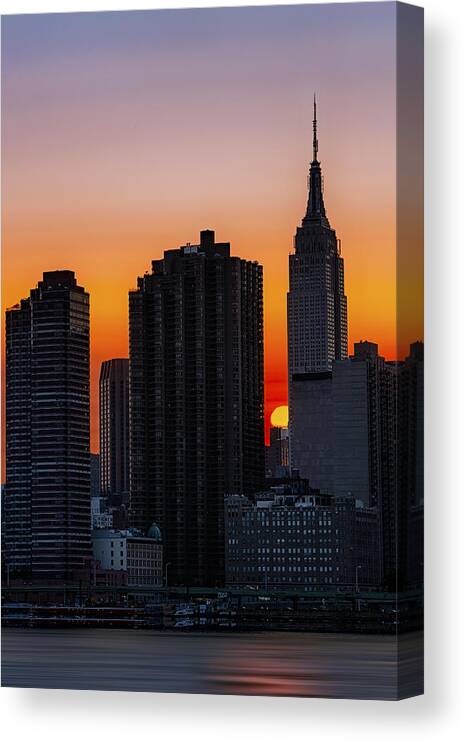 Empire State Canvas Print featuring the photograph Empire State Building Sunset by Susan Candelario