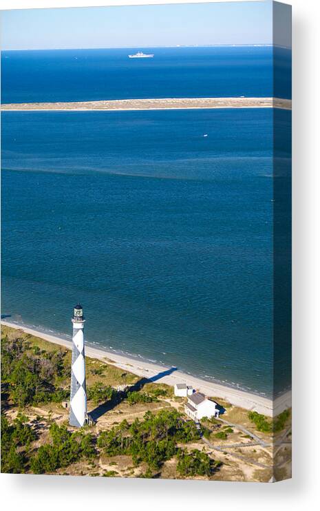 Cape Lookout Light House Canvas Print featuring the photograph Guiding Them Home by Paula OMalley