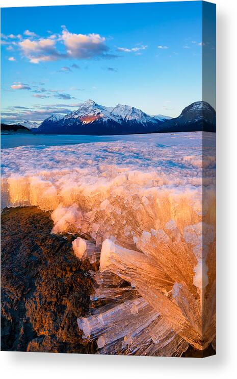 Buhlers Canvas Print featuring the photograph Ice Pillars by David Buhler
