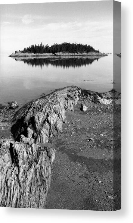 Black And White Canvas Print featuring the photograph Island at Le Bic by Arkady Kunysz