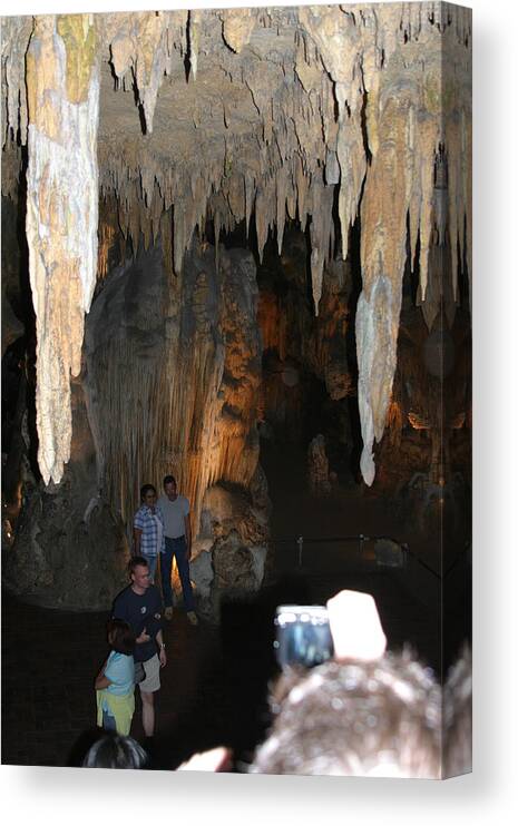 Luray Canvas Print featuring the photograph Luray Caverns - 12123 by DC Photographer