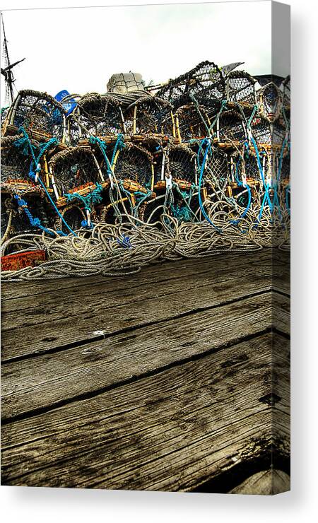 Fishing Canvas Print featuring the photograph Lwv20016 by Lee Winter