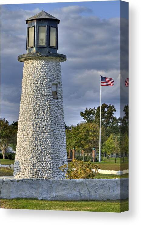 Buckroe Canvas Print featuring the photograph Old Buckroe Lighthouse by Jerry Gammon