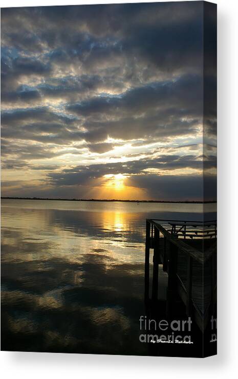 Sunset Canvas Print featuring the photograph Peaceful sunset by Tannis Baldwin