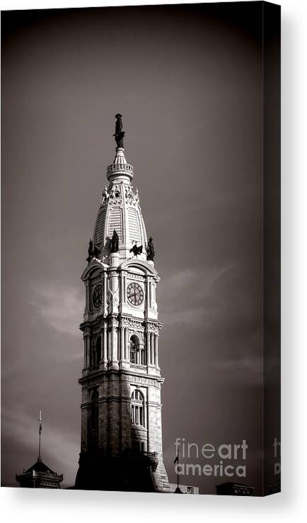 Philadelphia Canvas Print featuring the photograph Penn Watching by Olivier Le Queinec