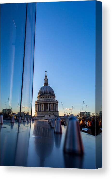 St Pauls Canvas Print featuring the photograph Reflecting St Pauls by Andrew Lalchan