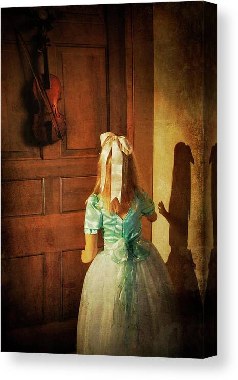 Violin Canvas Print featuring the photograph The Violn by Harry Wentworth