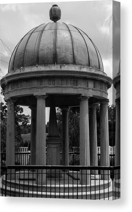 Rachel Canvas Print featuring the photograph Tomb of President Andrew Jackson and Wife Rachael by Robert Hebert