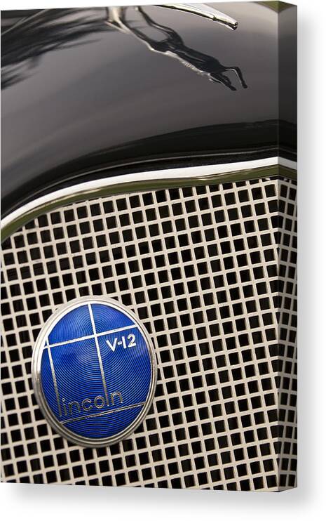 1935 Lincoln K-541 Lebaron Coupe Canvas Print featuring the photograph 1935 Lincoln K-541 LeBaron Coupe Emblem by Jill Reger