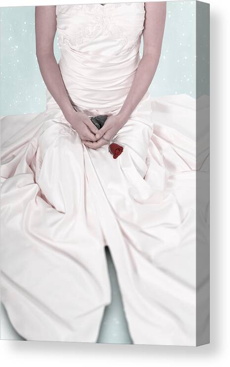 Weiblich Canvas Print featuring the photograph Lady With A Rose #2 by Joana Kruse