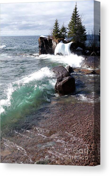 Waves Canvas Print featuring the photograph Dancing Waves #1 by Sandra Updyke