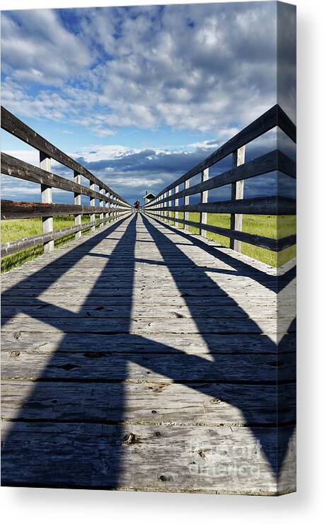 Kellys Canvas Print featuring the photograph Kellys Beach Boardwalk #1 by Colin Woods